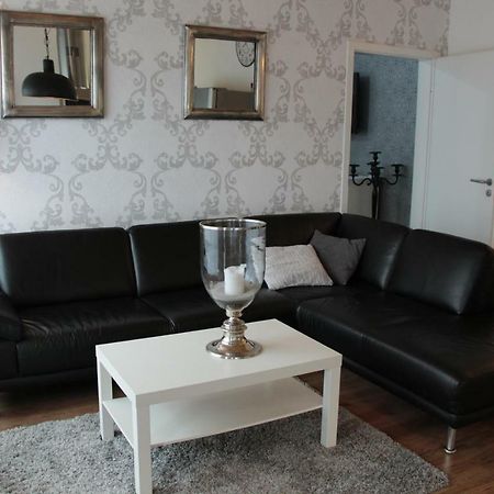 Modernes Und Gemuetliches Appartment Mit Terrasse, Stadtnah Ravensburg Luaran gambar