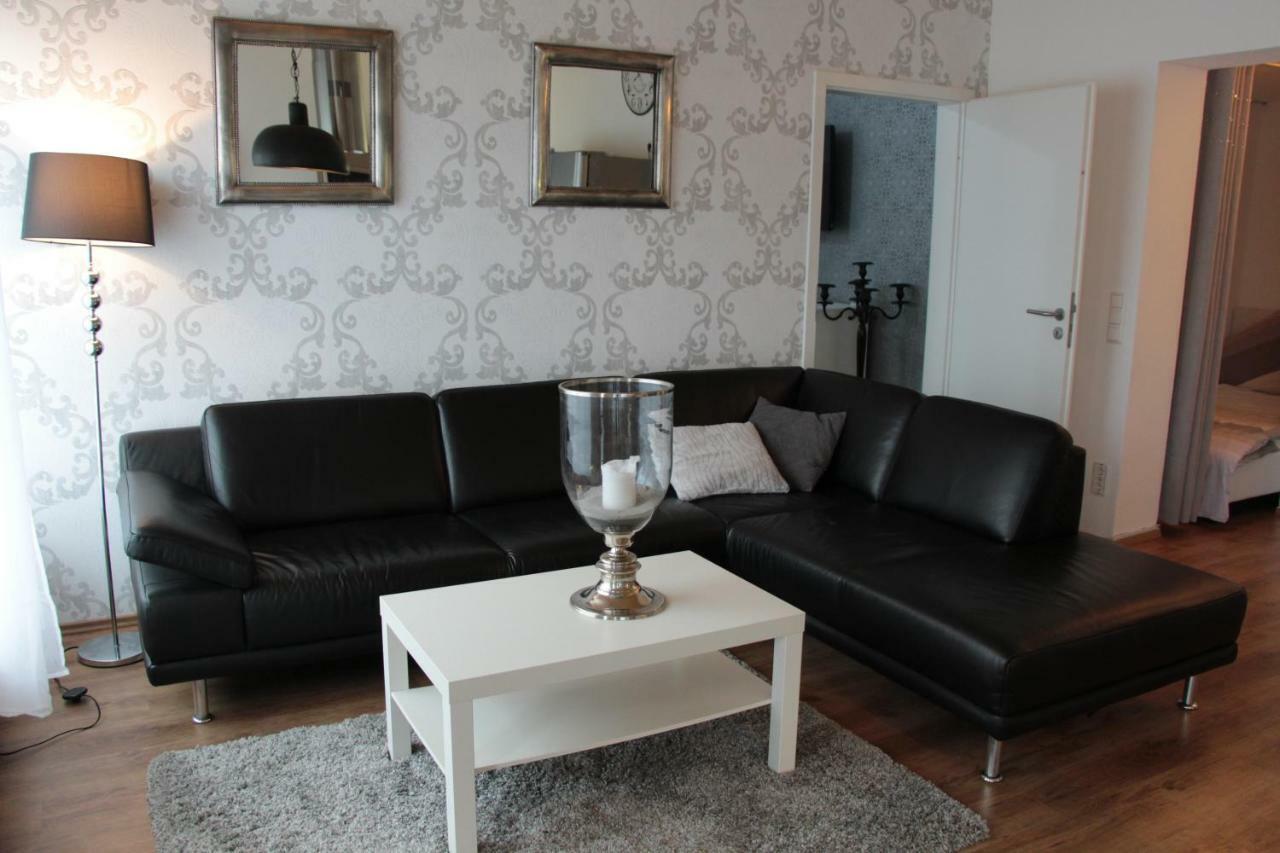Modernes Und Gemuetliches Appartment Mit Terrasse, Stadtnah Ravensburg Luaran gambar