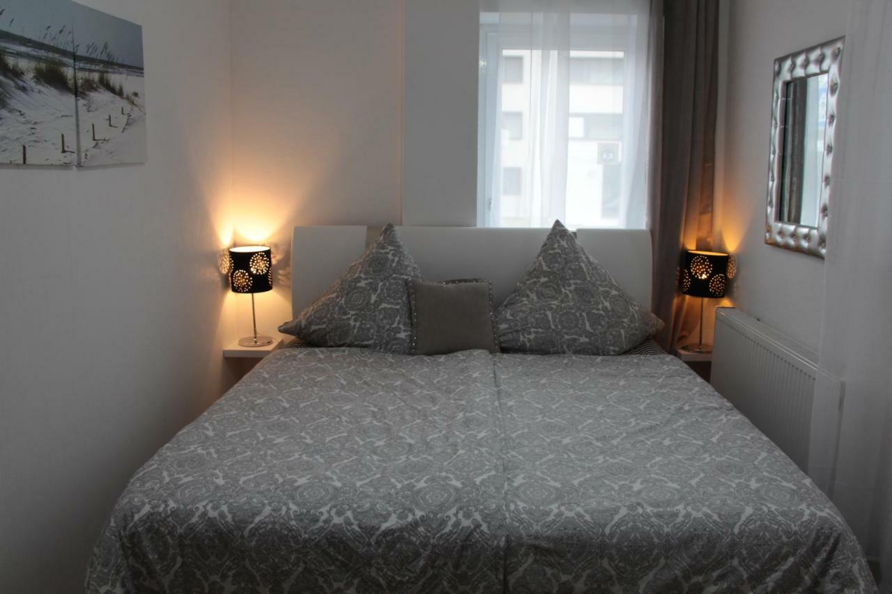 Modernes Und Gemuetliches Appartment Mit Terrasse, Stadtnah Ravensburg Luaran gambar